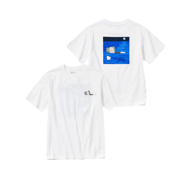 KAWS X Uniqlo UT Short Sleeve Artbook Cover TShirt  White KAWS X Uniqlo UT غلاف كتاب فني قصير الأكمام أبيض