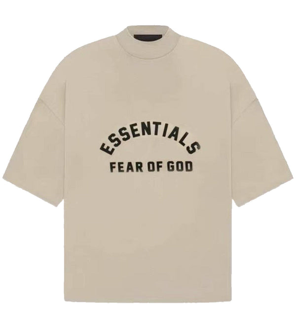 Fear of God Essentials Kids Tee Dusty Beige نصائح الخوف من الله أساسيات الأطفال تي شيرت مغبر بيج