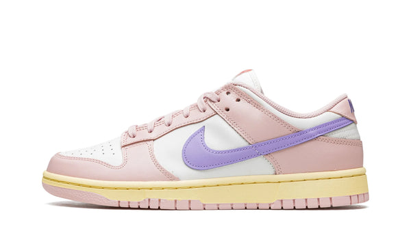 Nike Dunk Low Pink Oxford (Women's) دانك لو بينك أكسفورد (سيدات)