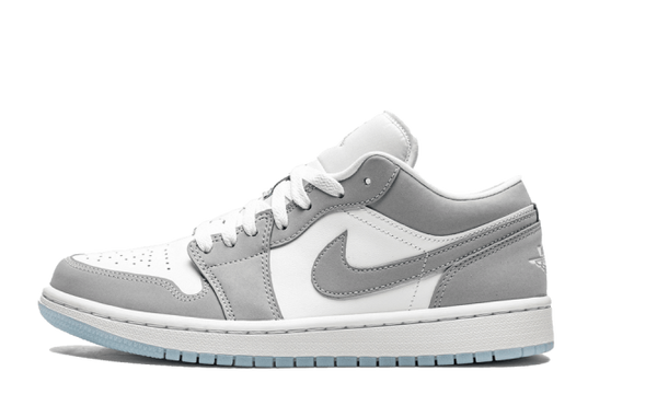 Jordan 1 Low Wolf Grey (W) جوردان 1 لو وولف جراي (W)