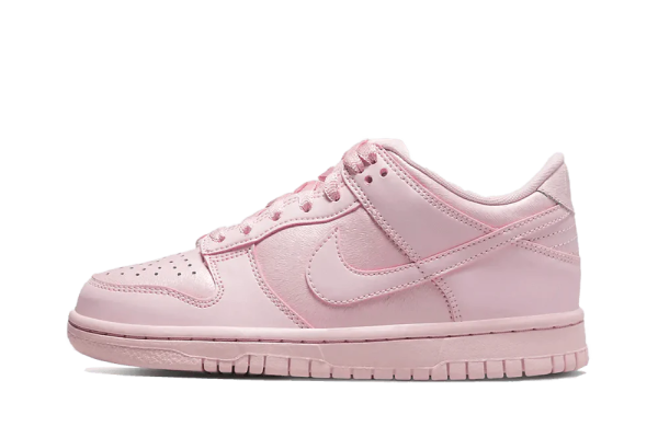 Nike Dunk Low Pink (GS) دانك لو بينك (GS)