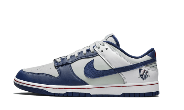 Nike Dunk Low EMB NBA 75th Anniversary Brooklyn دونك لو EMB NBA الذكرى 75 بروكلين