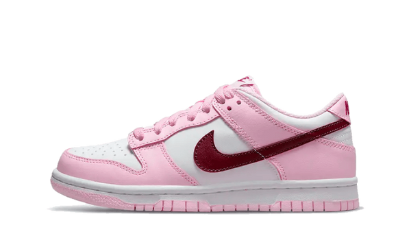 Nike Dunk Low GS Pink Foam Red White CW1590-601 دونك لو جي إس رغوة وردية أحمر أبيض CW1590-601