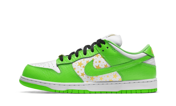 Nike SB DUNK LOW Supreme Mean Green SB دونك لو سوبريم يعني الأخضر